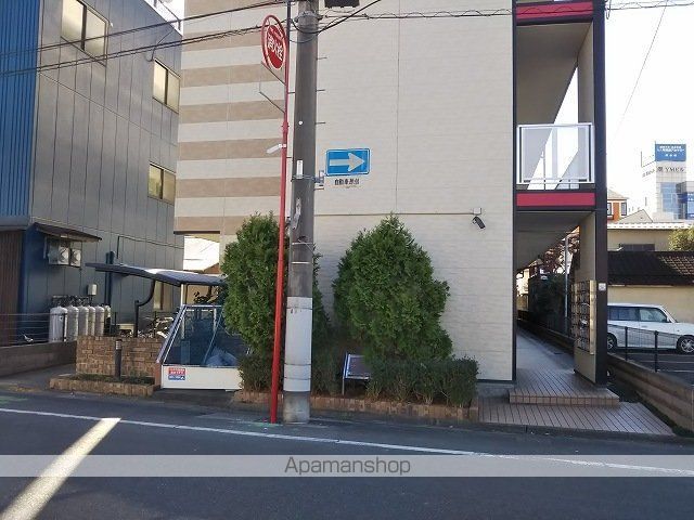 レオパレスMARUTAKAの玄関写真