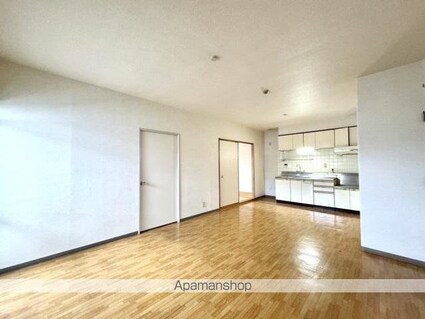 百石ハイツ[3LDK/68.25m2]の内装1