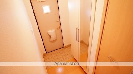 ジュネス　ド　アイサ[1LDK/45.34m2]の玄関
