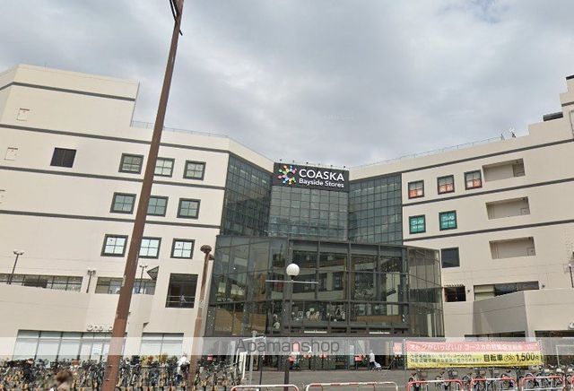 アンプルール ブワ 横須賀中央の周辺写真