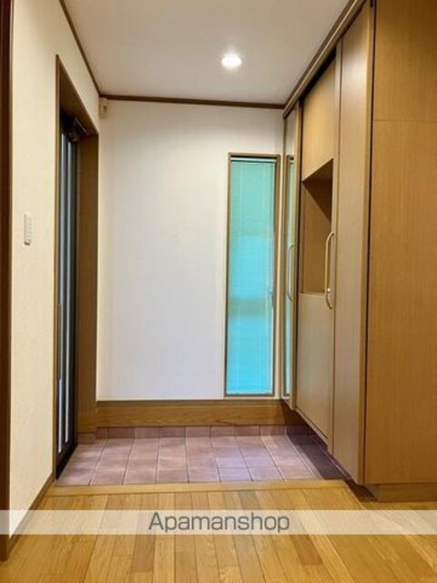 玉川台戸建[3LDK/94.5m2]の玄関