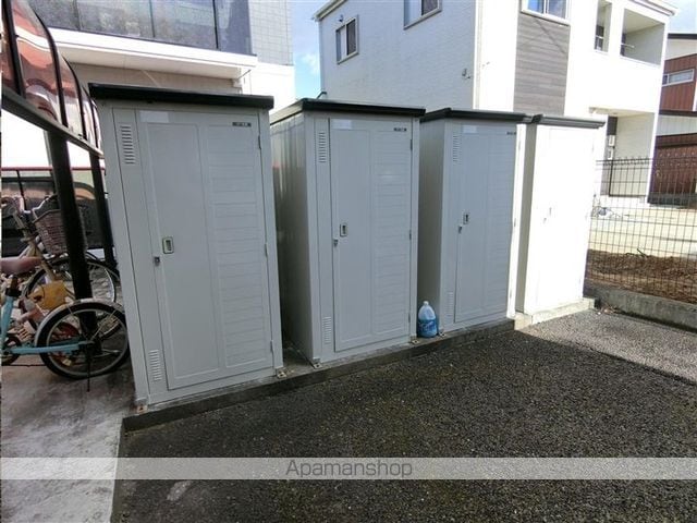サンルミエールB棟の玄関写真