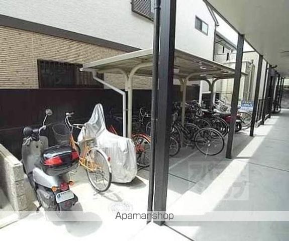 レオパレス吉川の外観写真