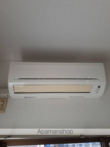 ミッションデルタの内装写真