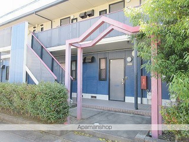 メイプルハウスの玄関写真