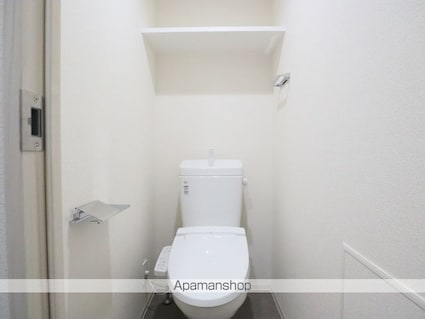 プレサンスＴＨＥ大須観音[1K/23.4m2]のトイレ