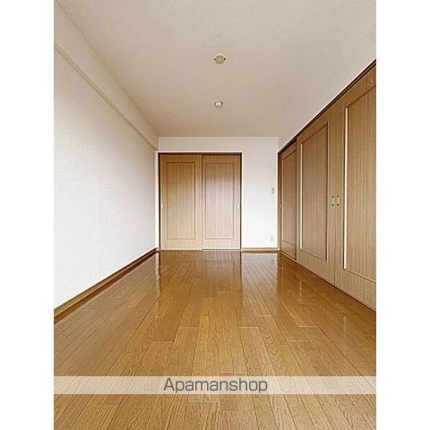 ラトゥール一社の内装写真