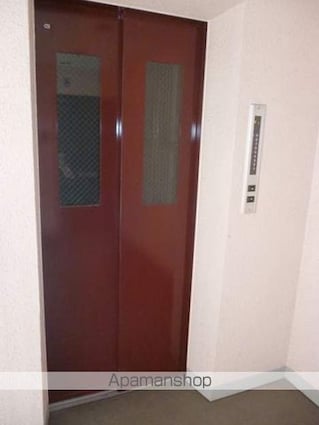 ヴィラパーク本町[3LDK/57.16m2]の共用部3