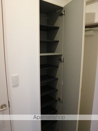 Ｇｒａｎｄｔｉｃ　ＪＭ　富田[1LDK/29.83m2]の収納2