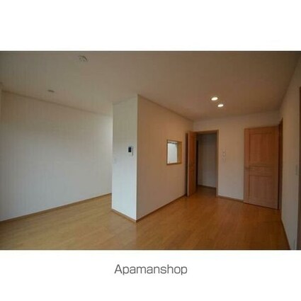 メゾンスピカ[1LDK/40.36m2]のリビング・居間3