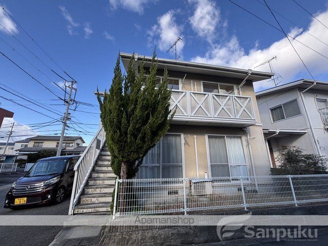 フレグランス坂本の外観写真