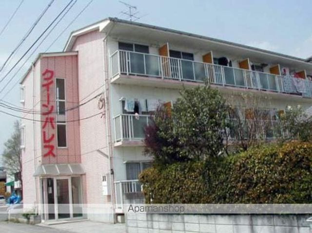 クイーンパレスの外観写真