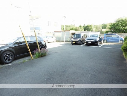 サンハイツ[2DK/39.6m2]の駐車場