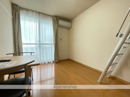 レオパレスソルシオン５[1K/20.81m2]のリビング・居間1