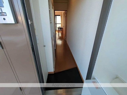 東京都八王子市大楽寺町[1K/22.35m2]の玄関