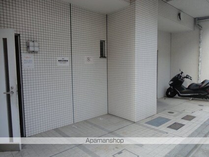 東京都世田谷区三軒茶屋１丁目[2LDK/53.76m2]の共用部6