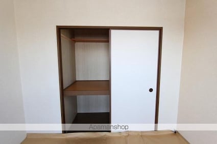 フィネス松縄[2DK/51.87m2]の収納