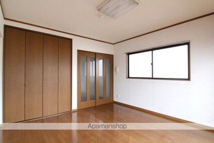 フェニックス松末[1DK/30.4m2]のリビング・居間3