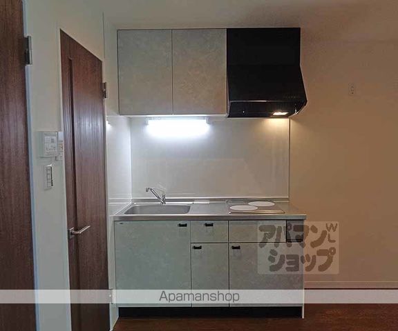 WIN深草枯木町の内装写真