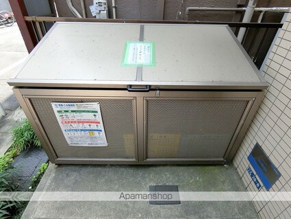 プチ・フルール入谷[1LDK/42.88m2]の共用部1