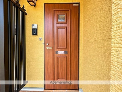 サニーヴィラ　Ⅲ[2LDK/55.42m2]のエントランス1