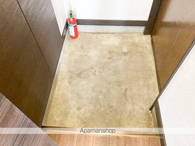 まるいマンションの内装写真