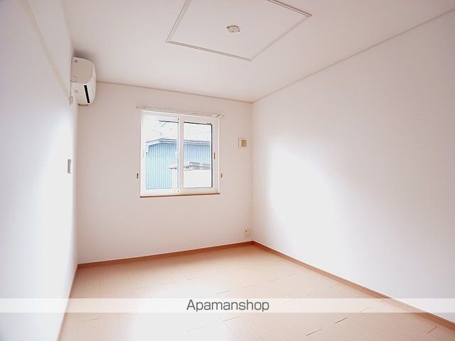 ロザージュの内装写真