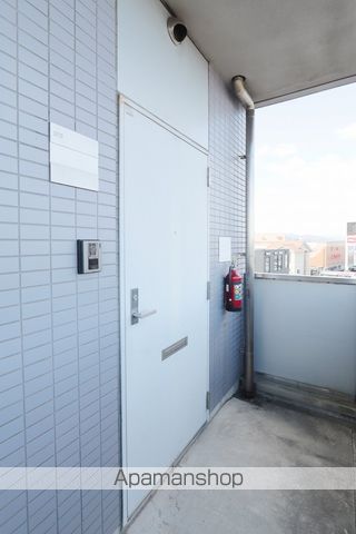 アメッセ城西の玄関写真