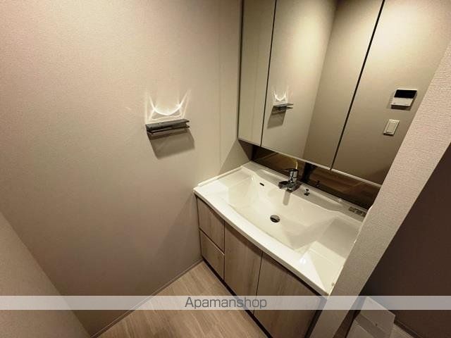 ジオタワー大阪十三の内装写真