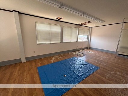 大伸ビル[事務所/99.17m2]のその他内装2