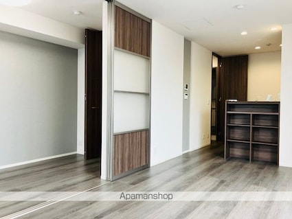 ディアライズ久米中央[1LDK/41.86m2]のリビング・居間