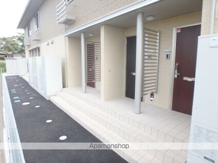 珠蘭ハウス[2LDK/61.53m2]のエントランス