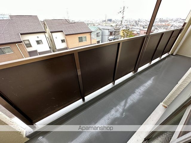SAKURABASE東大阪の内装写真