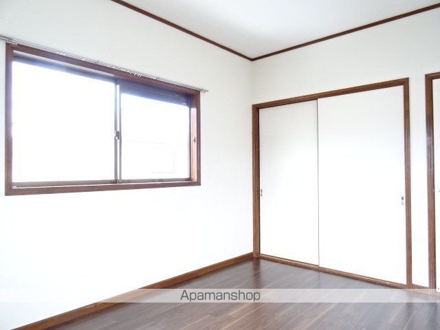浜松市中央区 2階建 築32年の内装写真