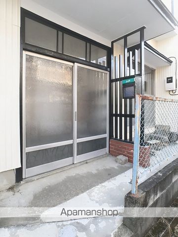 東北本線 古河駅 徒歩7分 2階建 築59年の玄関写真