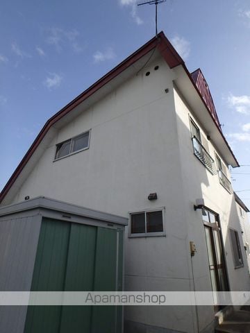 ＪＲ函館本線 滝川駅 バス乗車時間：5分 最寄りバス停で下車 徒歩2分 2階建 築45年の外観写真