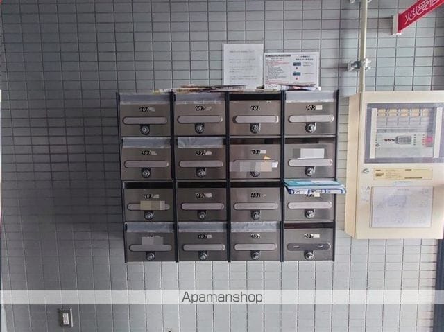リエス支倉町の玄関写真