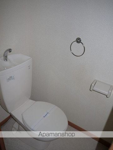 レオパレスボヌール山辺の内装写真