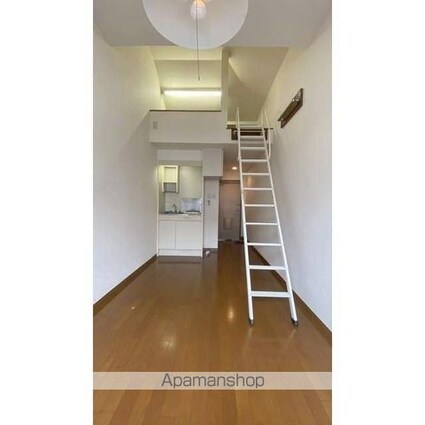 ライフピアエミリア[1R/14.06m2]のリビング・居間