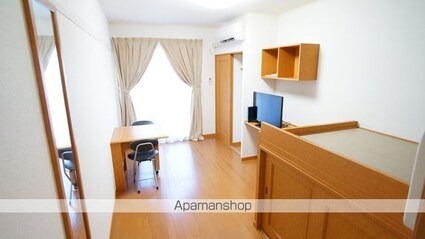 レオパレスさつき[1K/22.35m2]のリビング・居間