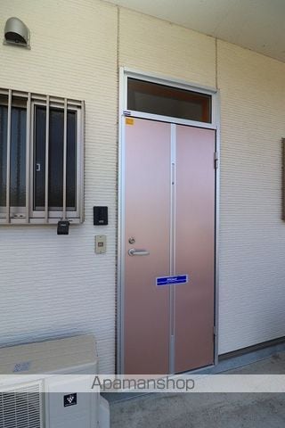 マーブルハイツVIIの玄関写真