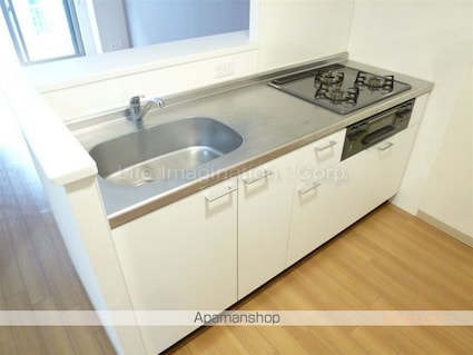 ヴェル・ドミール[2LDK/62.57m2]のキッチン