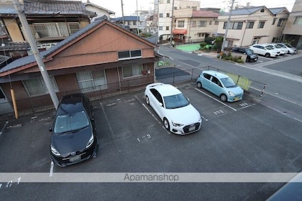 セジュール三谷[1K/26.71m2]の駐車場1