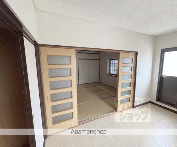 大塚北溝町貸家の内装写真