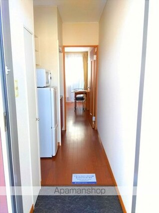 レオパレスポトリバＩ[1K/23.18m2]の玄関