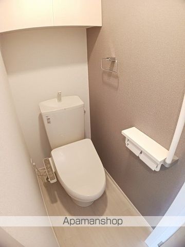 ネイサンベールIIの内装写真