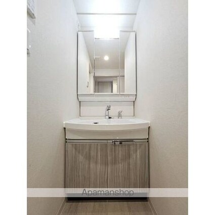 ディアレイシャス名古屋浄心[1LDK/29.6m2]の洗面所