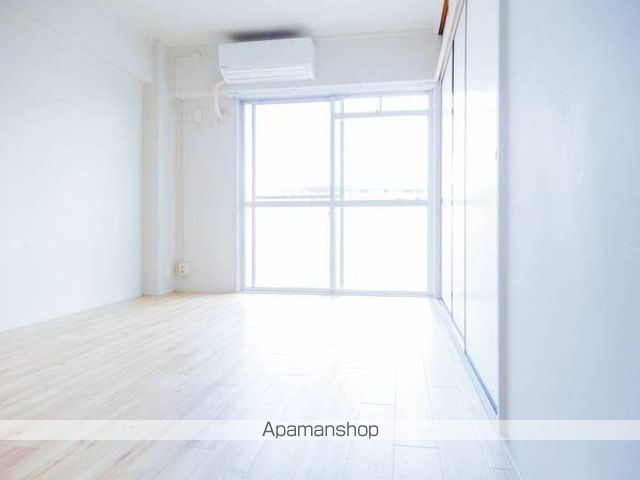 ビレッジハウス滝呂1号棟の内装写真