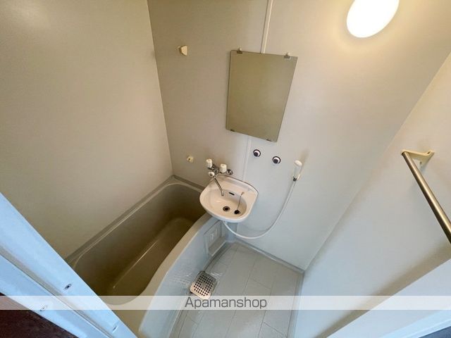 プティパレの内装写真