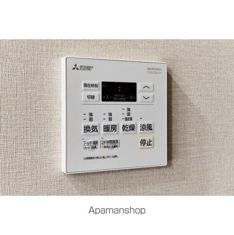 コンフォリア・リヴ門前仲町EASTの内装写真